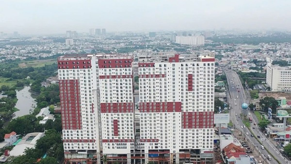 Roxana Plaza