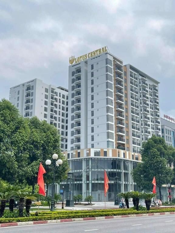 Lotus Central - hình ảnh 1