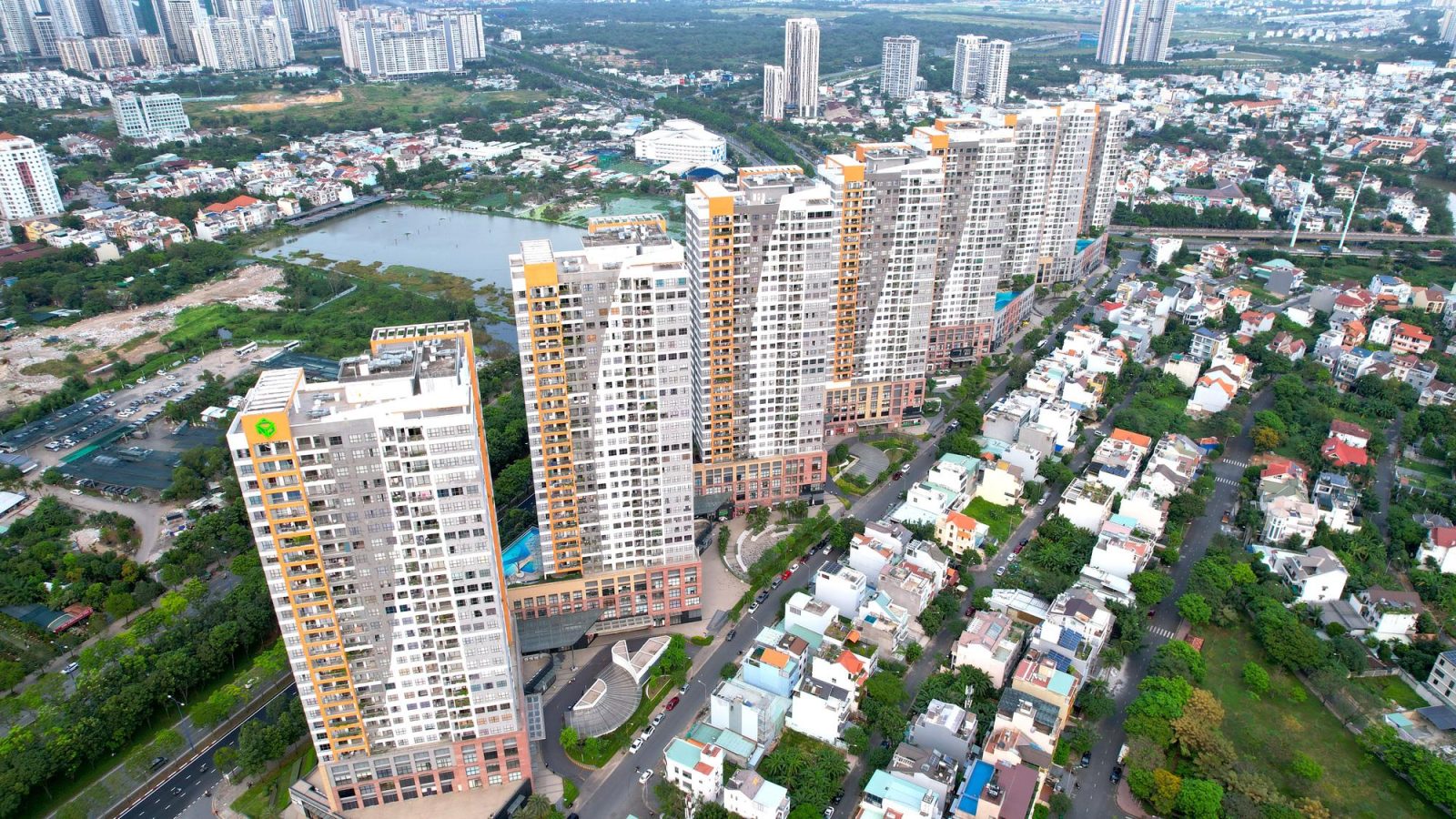 The Sun Avenue - hình ảnh 3